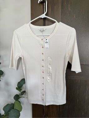 Banana Republic Cream Button-Front Short Sleeve Ribbed Top